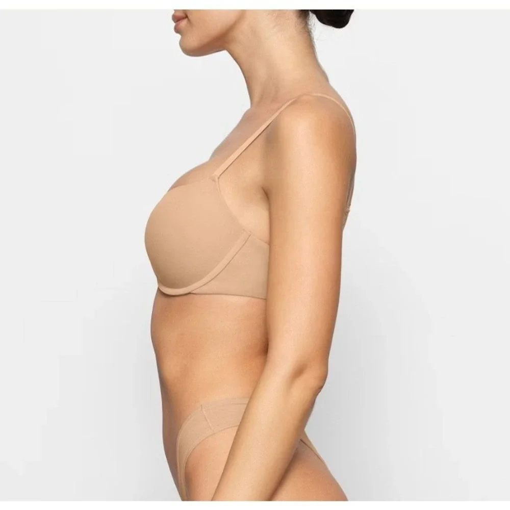 Skims Fits Everybody Plunge Bra BR-UWR-1997 Ochre 34DDDD Underwire Tan